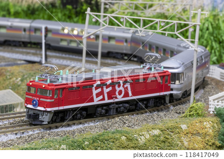 N gauge EF81 95 Cassiopeia 02 118417049