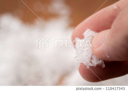 Coarse salt close-up Coarse salt close-up 118417343