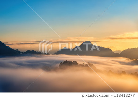 Morning mist viewpoint Baan Jabo, the most favourite place for tourist in Mae Hong Son,Thailand 118418277