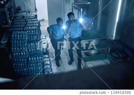 Security, emergency and team of police investigate a crime in a store at night or in the evening for protection. Teamwork, job and professional safety employees search a room for criminal danger Security, emergency and team of police investigate a crime in a store at night or in the evening for protection. Teamwork, job and professional safety employees search a room for criminal danger 118418398