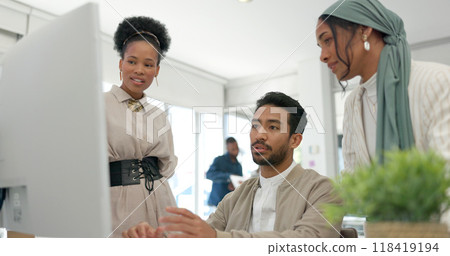 Business people, teamwork discussion and computer in marketing collaboration, planning or startup project. Manager, diversity and employees on desktop presentation, agency review or feedback 118419194