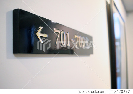 Hotel travel with family ahead of the holidays, hotel admission 118420257