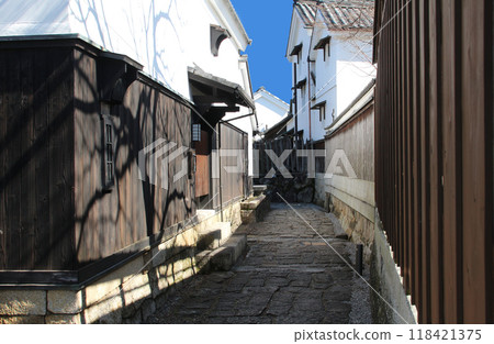 White walls and cobblestone streets of Omihachiman, Shiga Prefecture 118421375