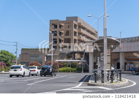 Scenery in front of the station: Akatsuka Station Scenery in front of the station: Akatsuka Station 118421418