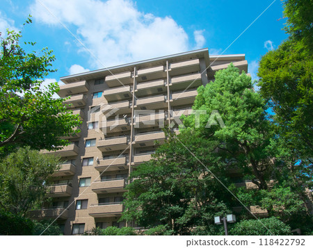 Luxury apartment in the lush Hiroo area (August 2024) 118422792