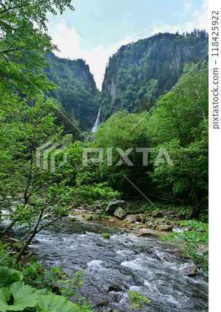 Meteor waterfall 118425922