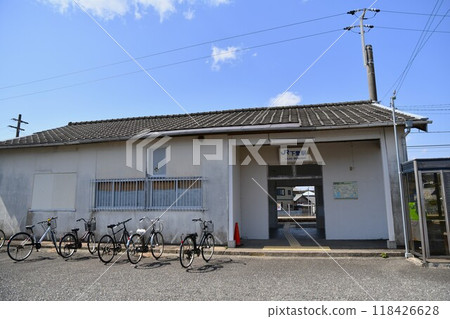 JR Kinokuni Line Shimosato Station Building JR Kinokuni Line Shimosato Station Building 118426628