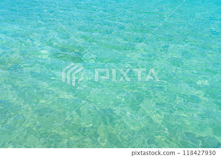 transparent sea water surface transparent sea water surface 118427930