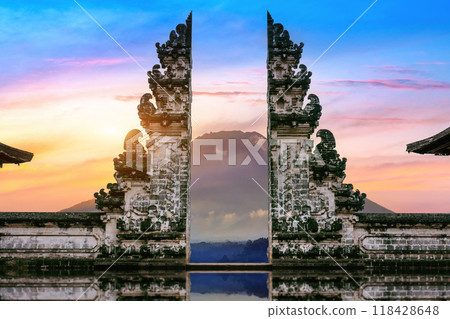Temple gates at Lempuyang Luhur temple in Bali, Indonesia. 118428648