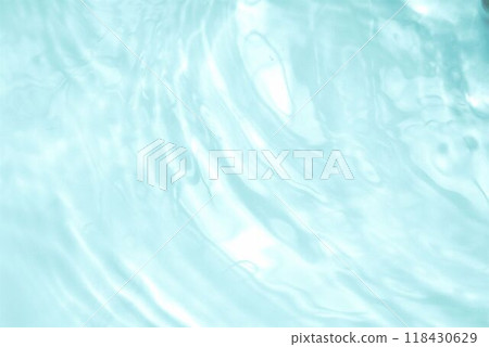 水面上反射出的漣漪 水面上反射出的漣漪 118430629