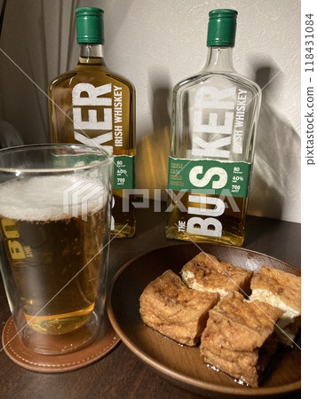 書房裡的飲料 書房裡的飲料 118431084