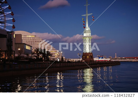 Kobe port Night view 118432827