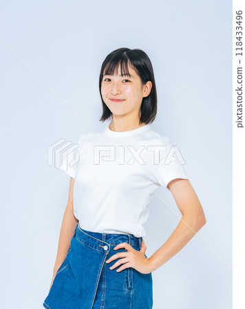 Casual girls 118433496