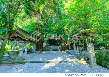 宮崎縣高千穗町夏天的高千穗神社 118434215