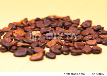dry beans 118438007