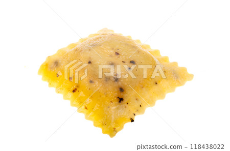 italian ravioli isolated italian ravioli isolated 118438022