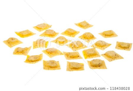 italian ravioli isolated italian ravioli isolated 118438028