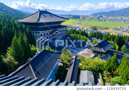 Daishi Mountain, Qingdao Temple, Echizen Buddha 118439720