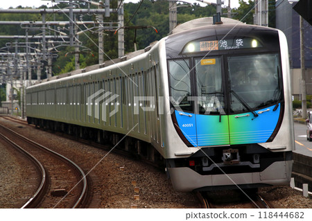 [SI] Seibu Ikebukuro Line 40000 Series 50s (Commuter Express - 10-car formation: Ikebukuro bound) 118444682
