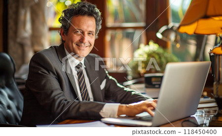 Professional Businessman in Office Professional Businessman in Office 118450400