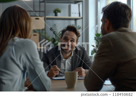 Casual Business Meeting with Smiling Colleague 118450682