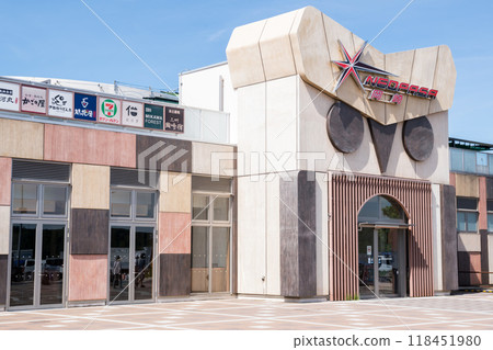 [Okazaki Service Area] A building with an owl 118451980