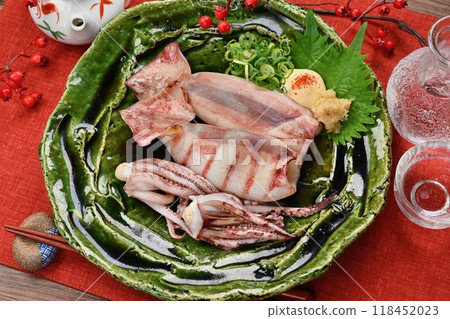 烤日本魷魚。魷魚, 海鮮, 海鮮菜餚 118452023