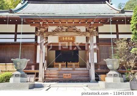 The main hall of Hokokuji Temple The main hall of Hokokuji Temple 118452055