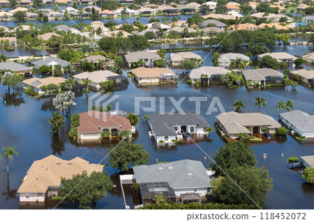 Flooded houses from hurricane Debby rainfall water in Laurel Meadows community in Sarasota, Florida. Aftermath of natural disaster in USA south 118452072