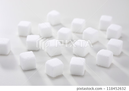 Sugar cube image 118452632