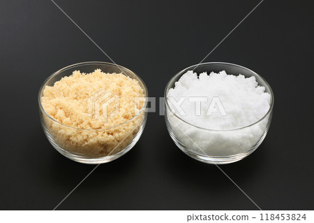 紅糖和白糖 118453824