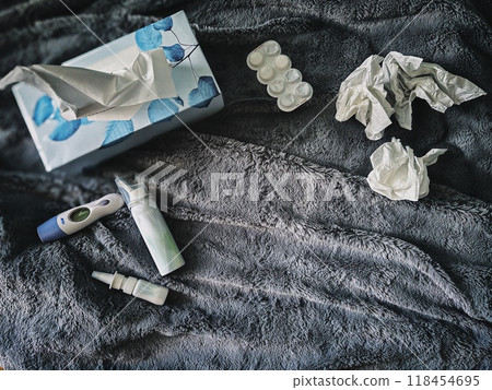 background treatment at home for a cold or virus background treatment at home for a cold or virus 118454695