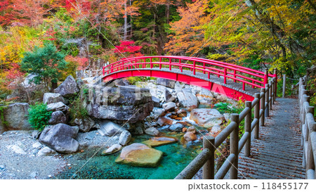 Yumori Valley (Autumn) Yumori Valley (Autumn) 118455177