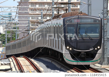 [DT] 東急田園都會線2020系列列車（與東武伊勢崎線直接連接） 118455415