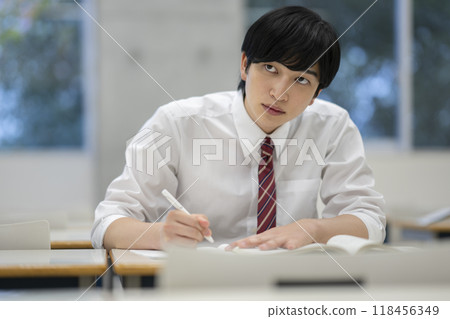 High school boys studying Photography cooperation: Ariake College of Education and Arts High school boys studying Photography cooperation: Ariake College of Education and Arts 118456349