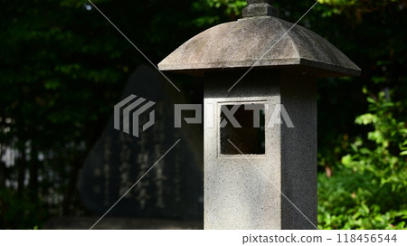 燈籠、神社、神社和寺廟、燈籠 燈籠、神社、神社和寺廟、燈籠 118456544