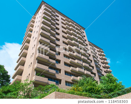 Luxury apartment building in the lush Hiroo area Cityscape (August 2024) 118458303
