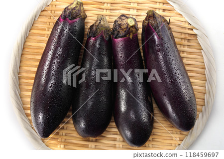 Fresh eggplant Fresh eggplant 118459697