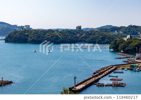Summer scenery of Toba Bay 118460217