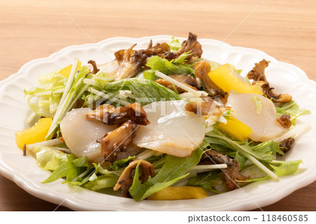 Scallop and fried maitake mushroom salad Scallop and fried maitake mushroom salad 118460585
