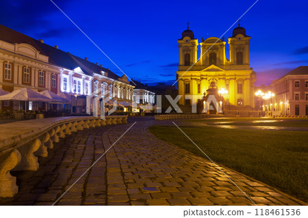 Roman Catholic Dome on Unirii Square, Timisoara 118461536
