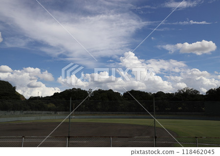 夏日的天空 118462045