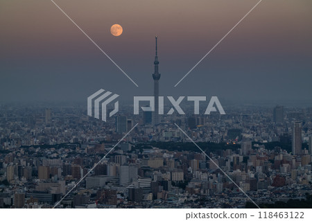 《Tokyo》Harvest Moon and Skytree, Moon Viewing in Tokyo, September 17, 2024 《Tokyo》Harvest Moon and Skytree, Moon Viewing in Tokyo, September 17, 2024 118463122