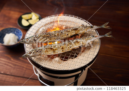 Bake autumn sweetfish in the garland Bake autumn sweetfish in the garland 118463325
