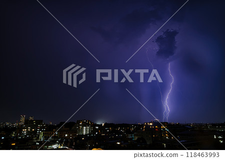 夜景中的閃電，夜間閃電，雷聲，霹靂，閃電，天空，雲，風景，光，Kaminari，公寓公司 118463993