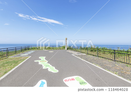 Summer scenery of Cape Nosappu, the easternmost point of the mainland in Nemuro, Hokkaido Summer scenery of Cape Nosappu, the easternmost point of the mainland in Nemuro, Hokkaido 118464028