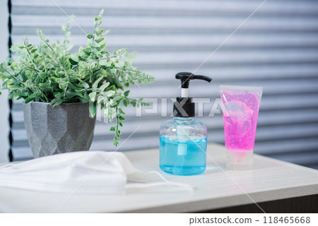 Alcohol gel for hand sanitize 118465668