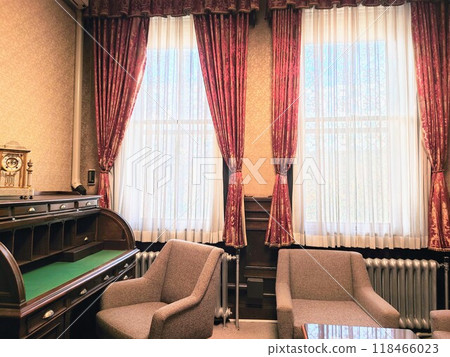 位於北海道小樽市的重要文化遺產、舊三井銀行小樽分行第2分行總裁辦公室 118466023