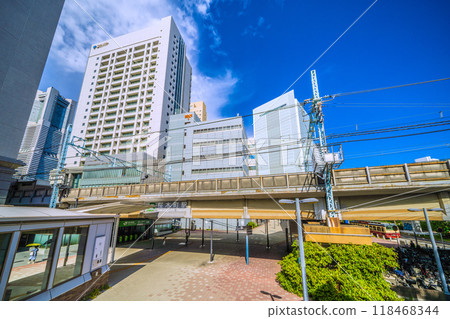 Yokohama cityscape in September. View of Sakuragicho Station's New South Exit, Yokohama City Hall, Akaikutsu, etc. = September 18, 2024 Yokohama cityscape in September. View of Sakuragicho Station's New South Exit, Yokohama City Hall, Akaikutsu, etc. = September 18, 2024 118468344