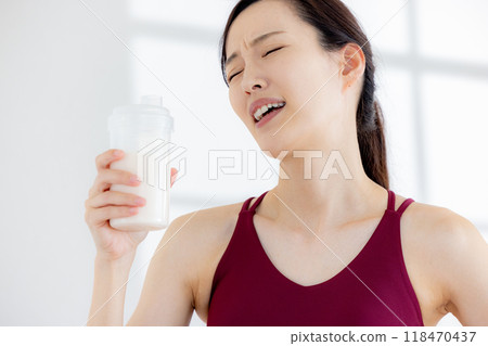 Women who don't like protein 118470437